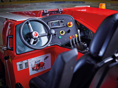 Лёдозаливочная машина, модель Ice Wolf Smart